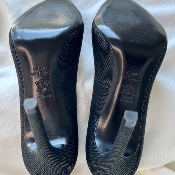 Stuart Weitzman Black Pointed Toe High Heel pumps, Sz. 7M - Picture 7 of 9